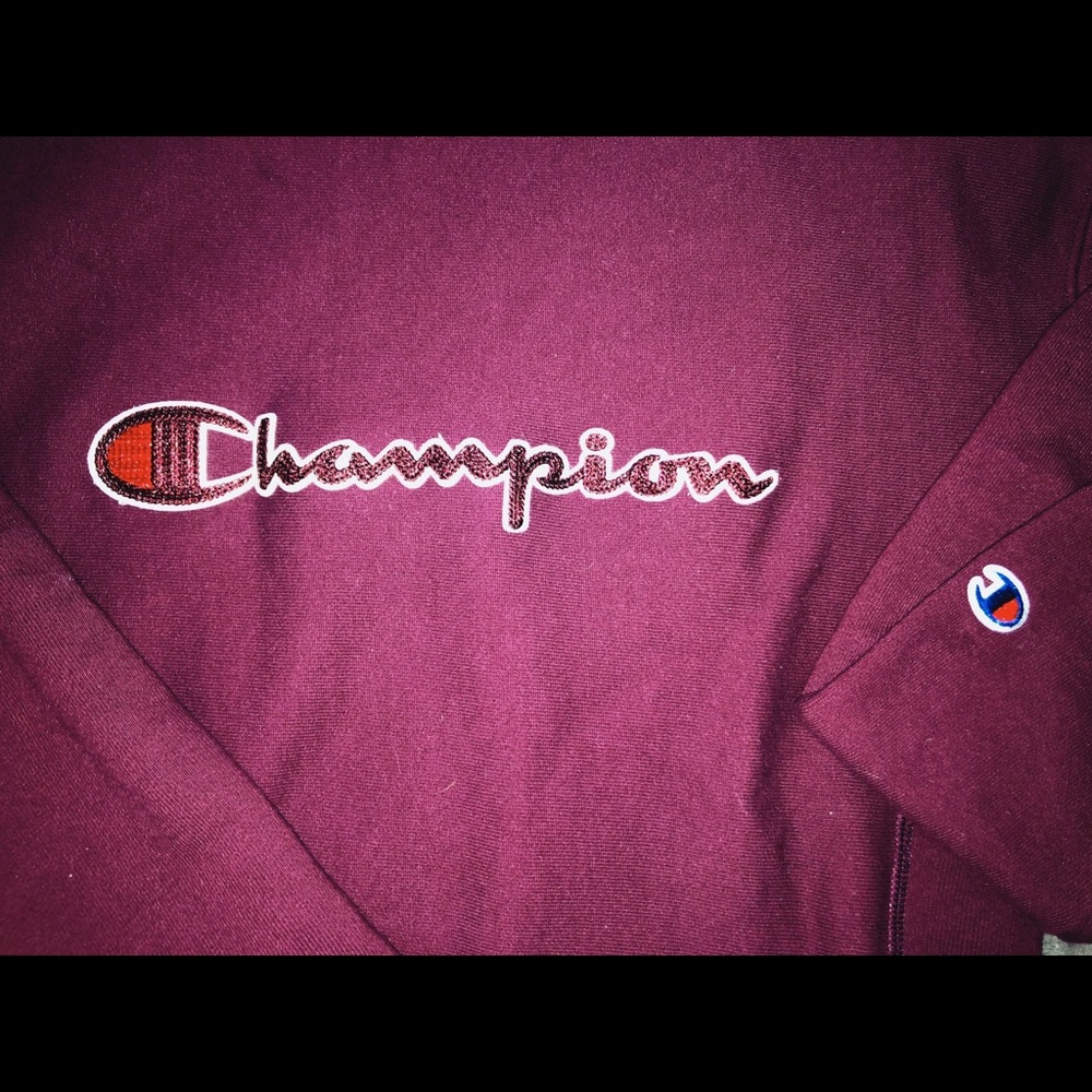 Burgundy Champion sweater - Picture 3 of 4
